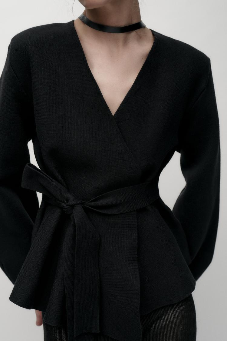 BELTED BLAZER