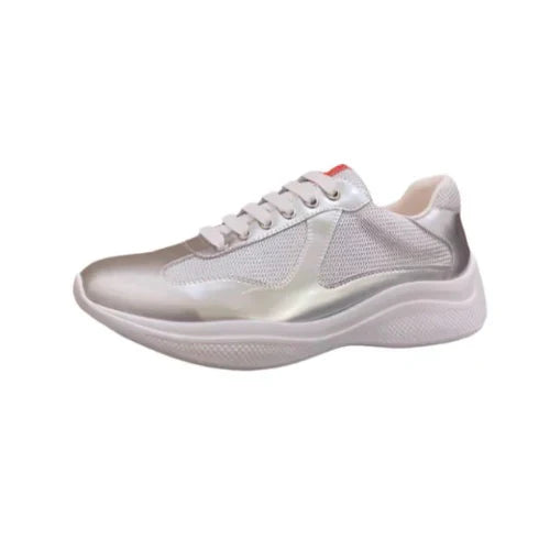 Lunuva Cups Sneaker